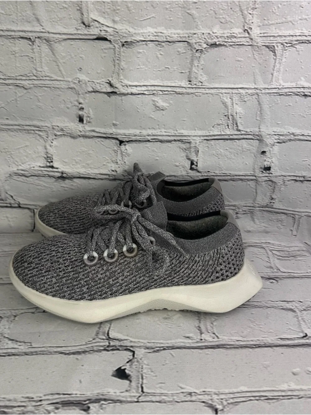Allbirds Tree Dasher 2 Women’s Gray Knit Lace-Up Sneakers